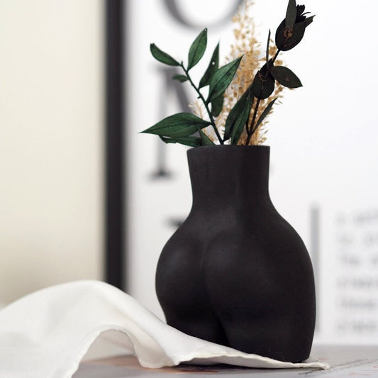 Concrete Mini Booty Vase, black bum vase for dried flowers, arty home decor, gift for best friend, unique home decor, unique black vase