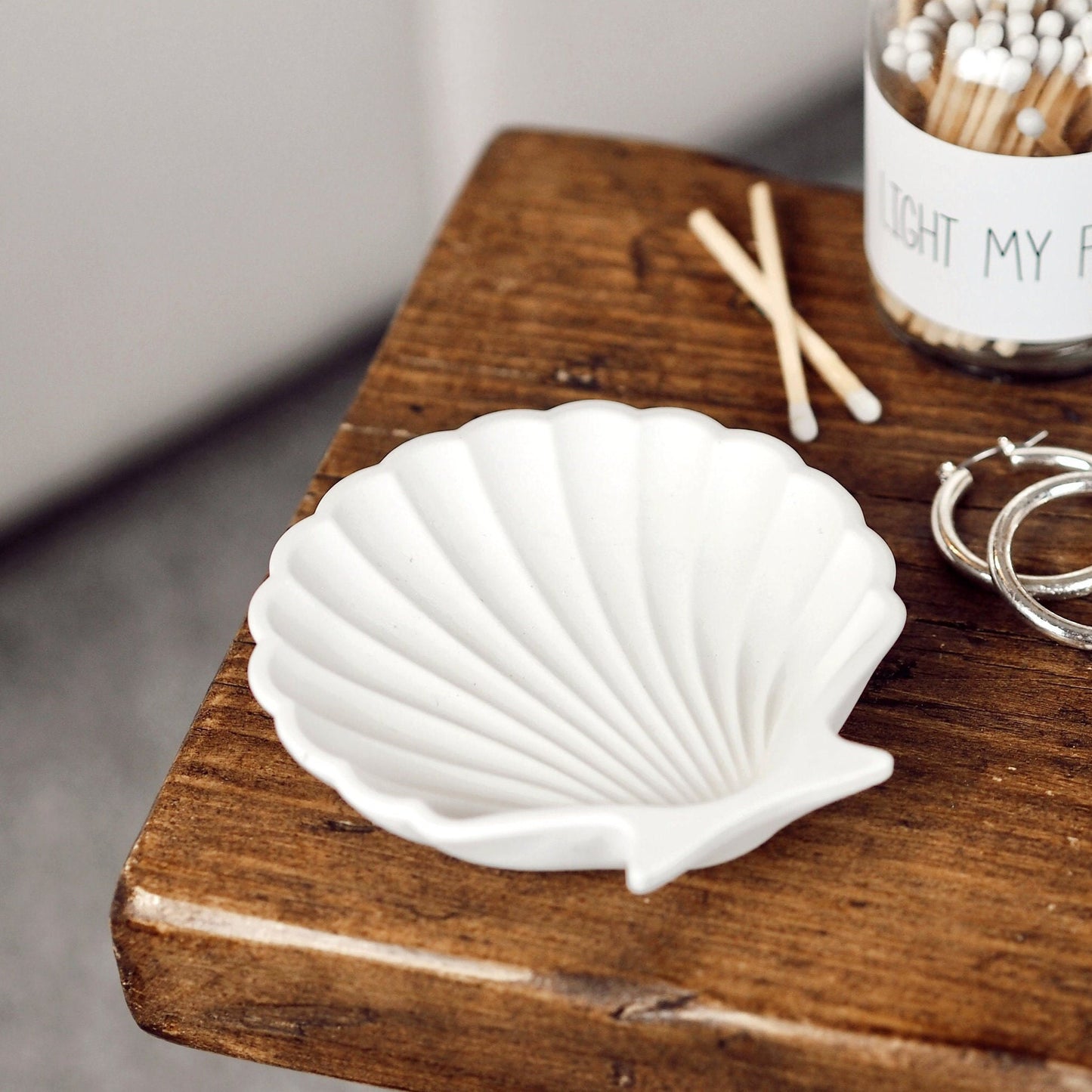Concrete Clamshell Trinket Dish