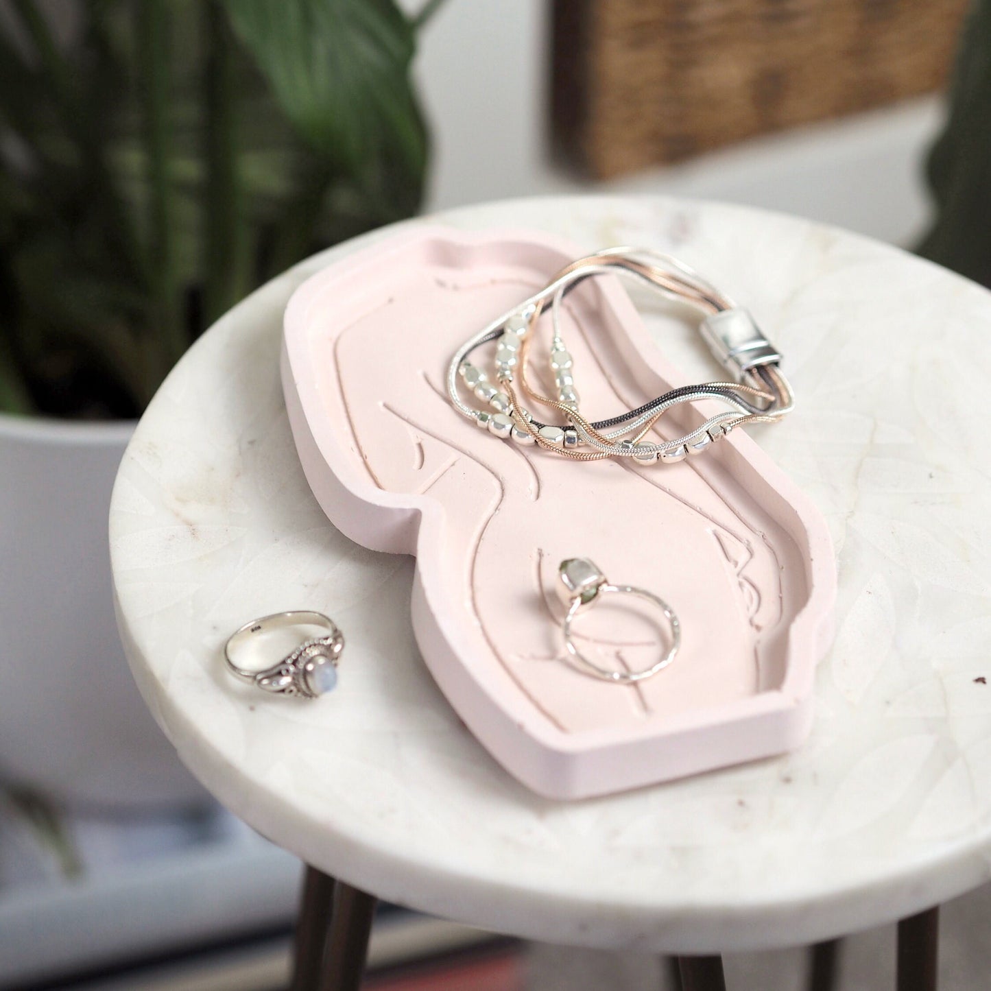 Concrete Body Trinket Dish