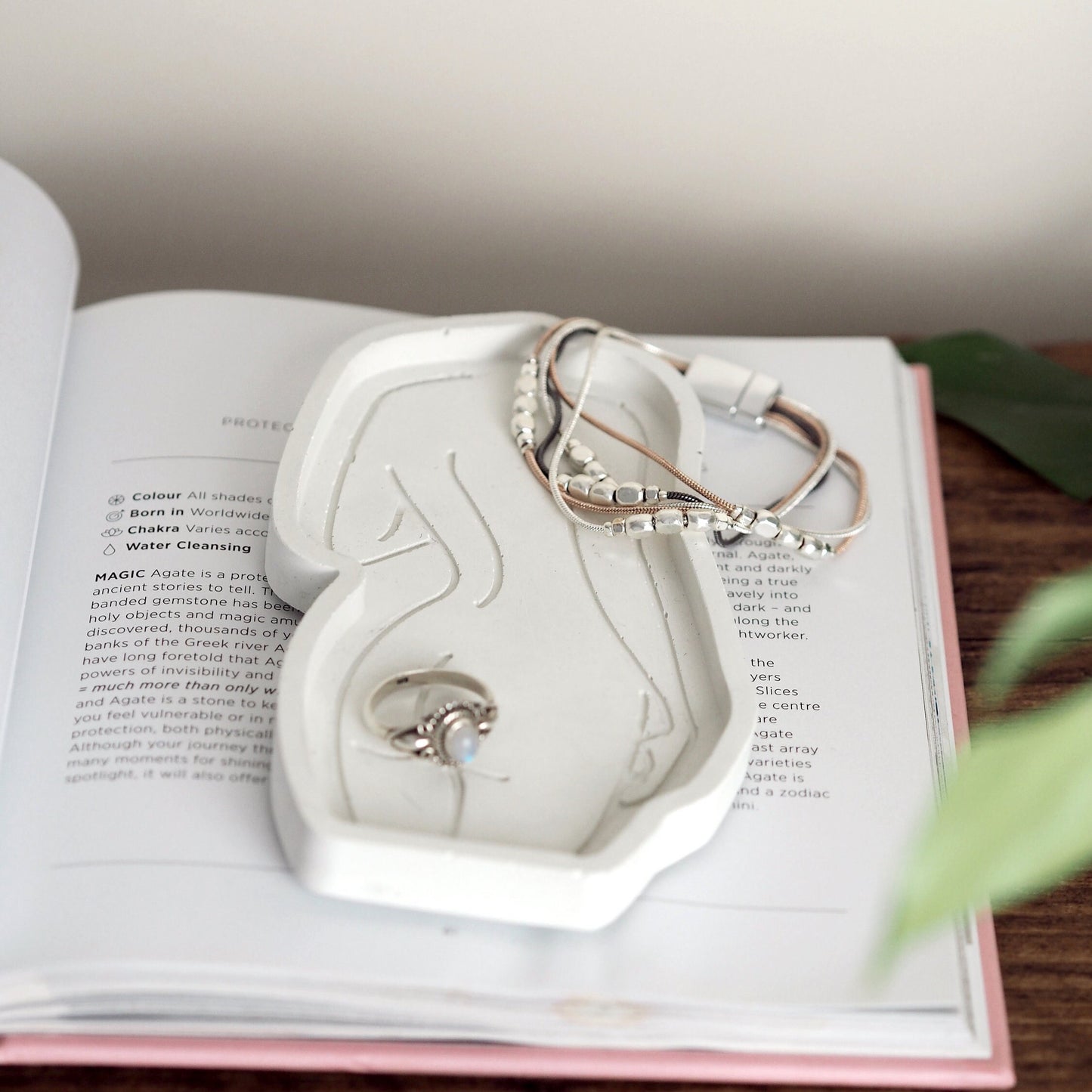 Concrete Body Trinket Dish
