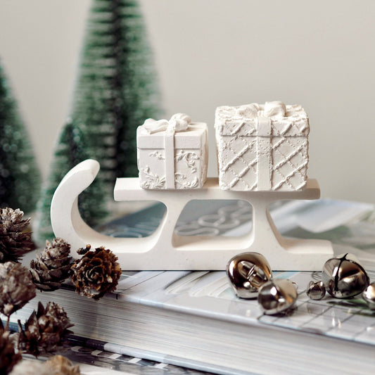 Concrete Christmas Sleigh and Presents (Set of 3)