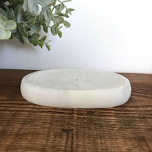 Load image into Gallery viewer, Oval Concrete Soap Dish
