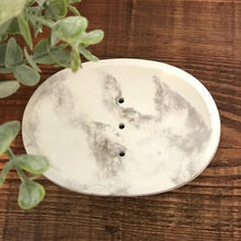 Load image into Gallery viewer, Oval Concrete Soap Dish
