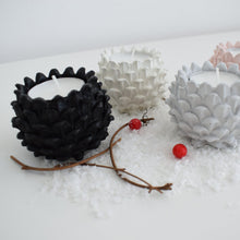 Load image into Gallery viewer, Concrete Pinecone Tea Light holder

