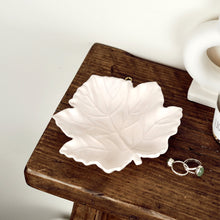 Load image into Gallery viewer, Concrete Maple Leaf Trinket Dish
