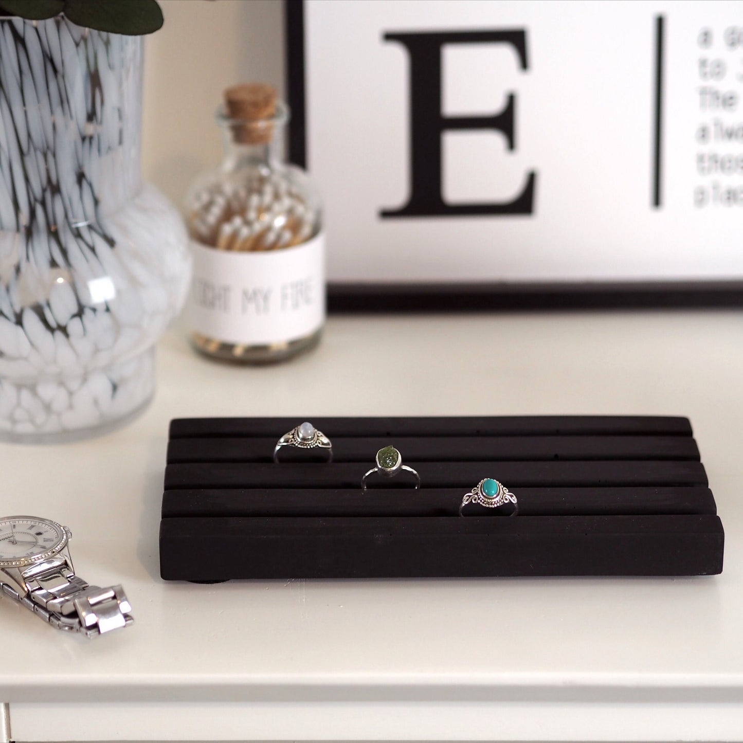Concrete Ring Display Tray