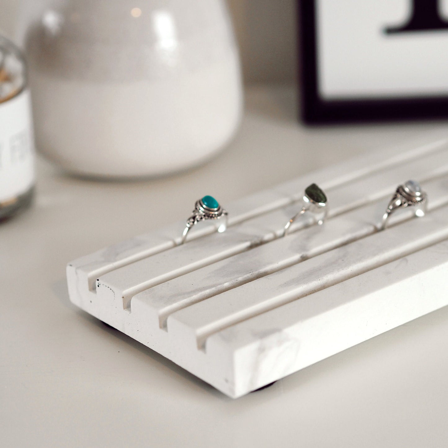 Concrete Ring Display Tray