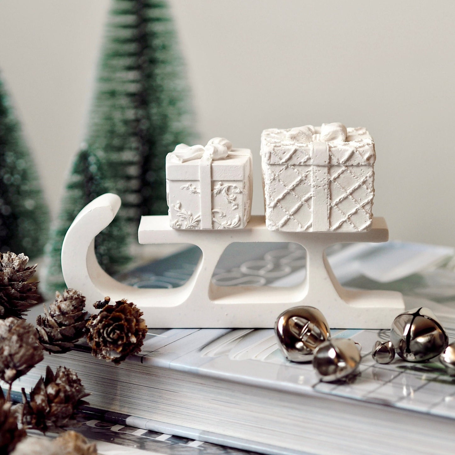 Concrete Christmas Sleigh and Presents (Set of 3)