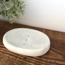 Load image into Gallery viewer, Oval Concrete Soap Dish
